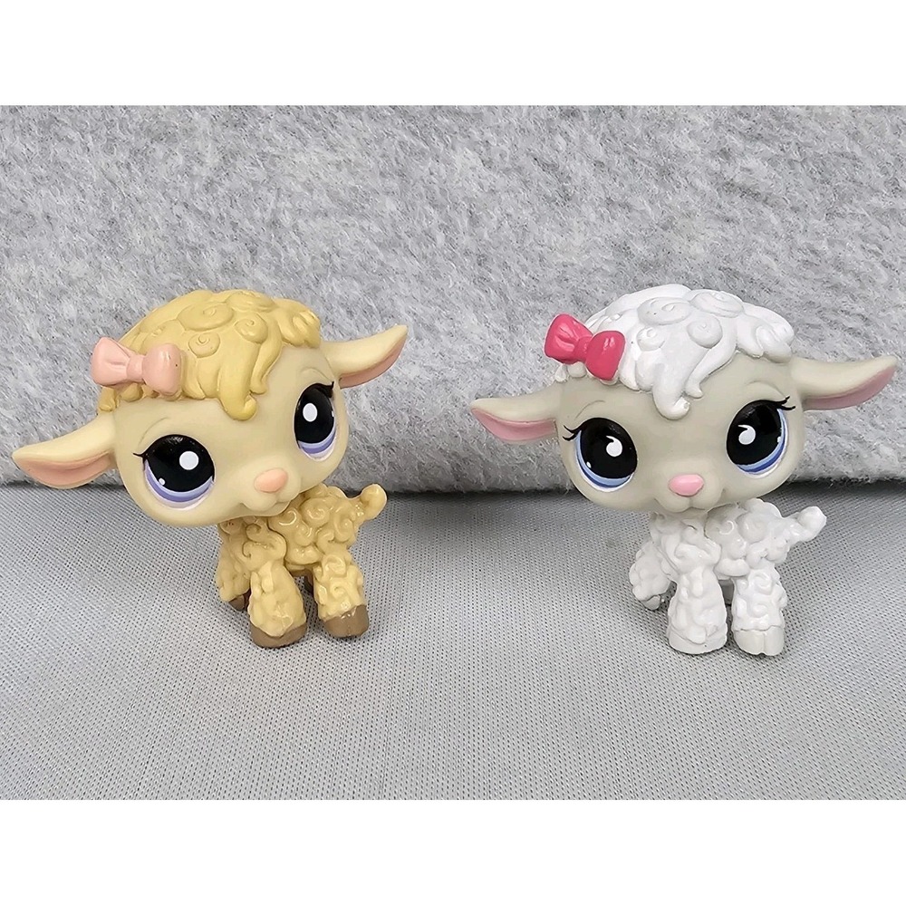 Littlest Pet Shop Hasbro LPS White Lamb #376 and Tan Lamb #1003